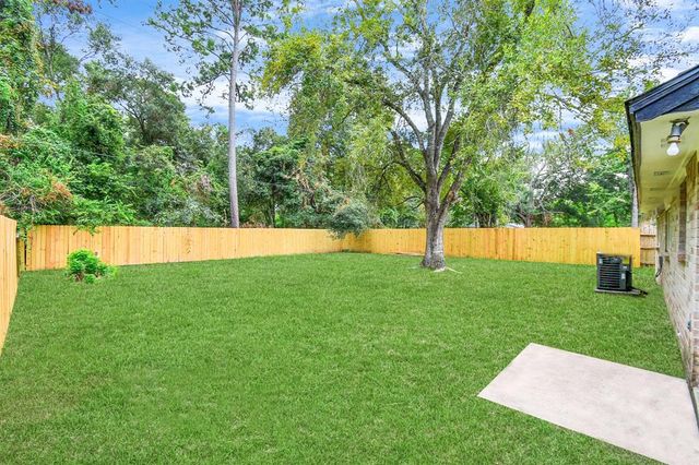 4614 Hickorygate Drive, Spring, TX 77373