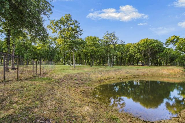 316 Zion Forest Trail, Poolville, TX 76487