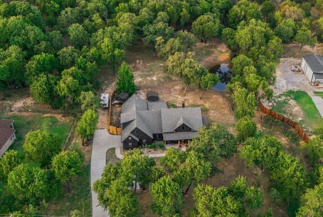 316 Zion Forest Trail, Poolville, TX 76487