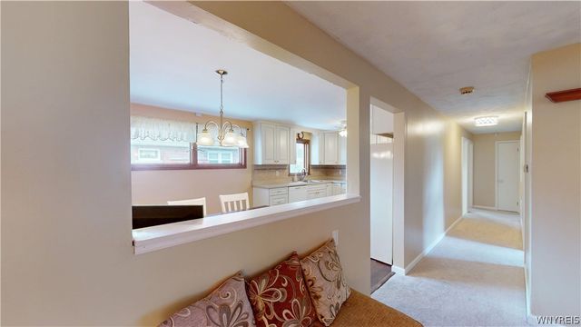 570 68th Street, Niagara Falls, NY 14304
