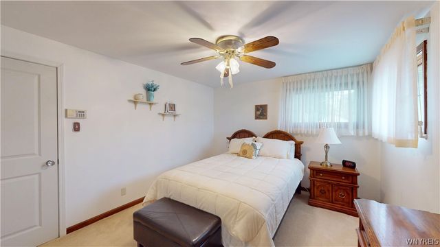 570 68th Street, Niagara Falls, NY 14304