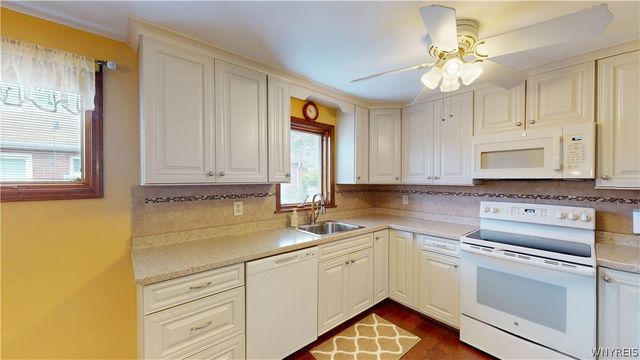 570 68th Street, Niagara Falls, NY 14304