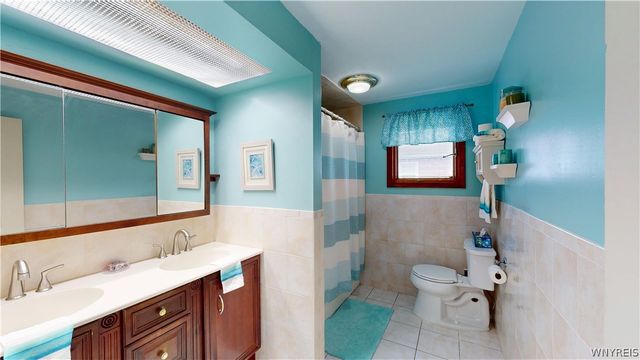 570 68th Street, Niagara Falls, NY 14304
