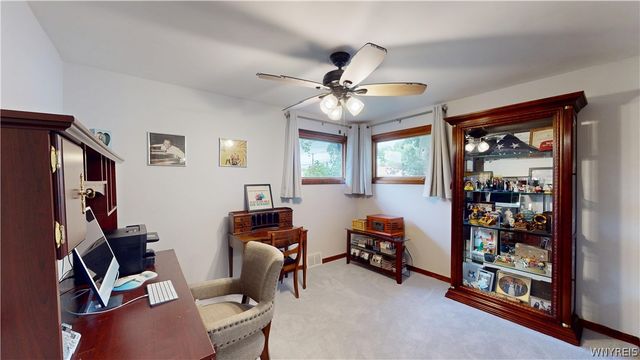 570 68th Street, Niagara Falls, NY 14304