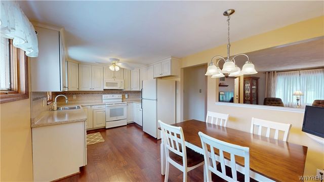 570 68th Street, Niagara Falls, NY 14304