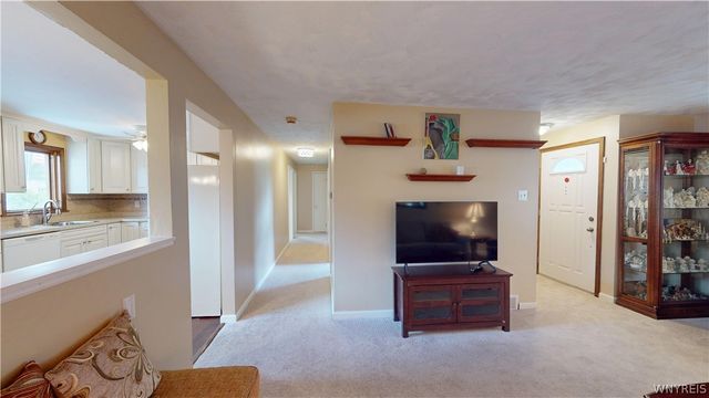 570 68th Street, Niagara Falls, NY 14304