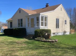 1376 Lathrop Road, Berlin Twp, MI 48002