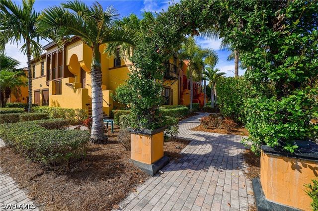 9041 Alturas ST 3803, Naples, FL 34113