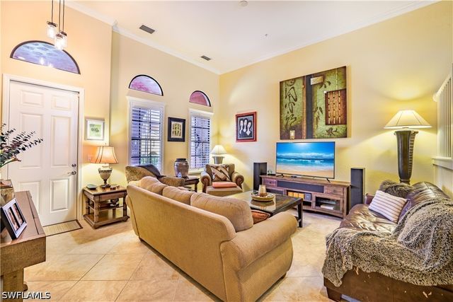 9041 Alturas ST 3803, Naples, FL 34113