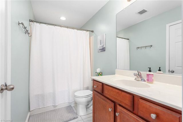 3779 Shadow Ridge Drive, High Point, NC 27265