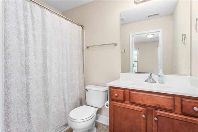 3779 Shadow Ridge Drive, High Point, NC 27265