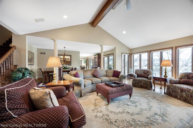 1759 Poplar Court, Troy, MI 48098