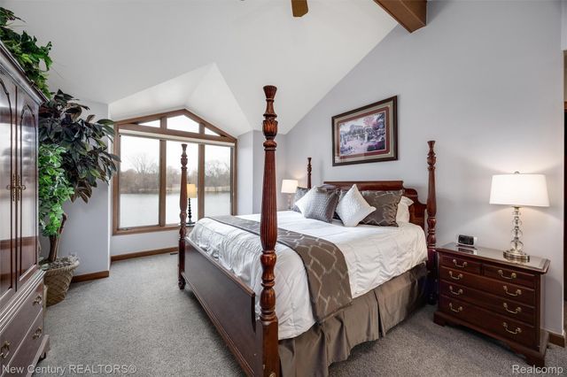 1759 Poplar Court, Troy, MI 48098