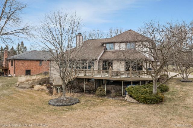 1759 Poplar Court, Troy, MI 48098