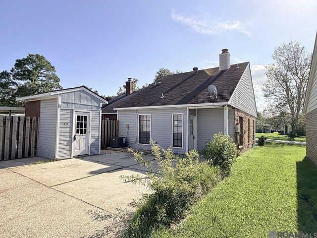 5083 Cumberland Cove Dr, Baton Rouge, LA 70817