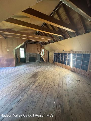 175 Dewitt Mills Road, Hurley, NY 12443