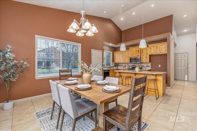 1300 W Barrymore Dr, Meridian, ID 83646