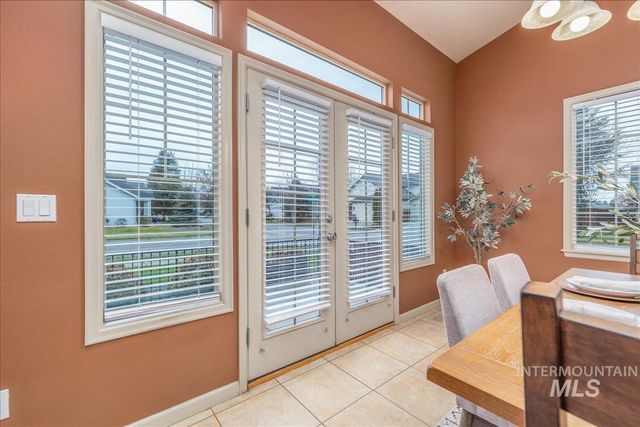 1300 W Barrymore Dr, Meridian, ID 83646