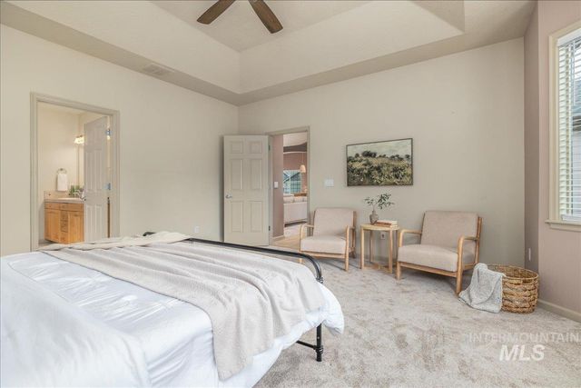 1300 W Barrymore Dr, Meridian, ID 83646