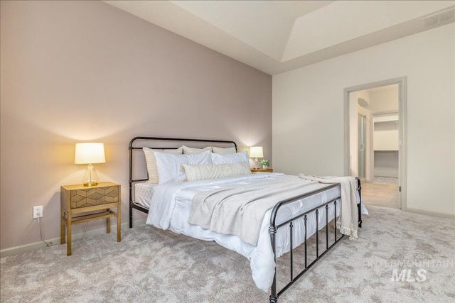 1300 W Barrymore Dr, Meridian, ID 83646