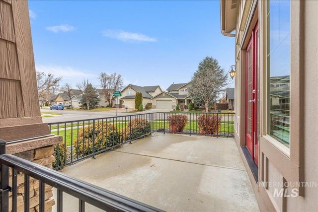 1300 W Barrymore Dr, Meridian, ID 83646