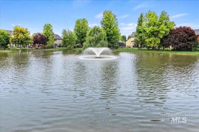 1300 W Barrymore Dr, Meridian, ID 83646