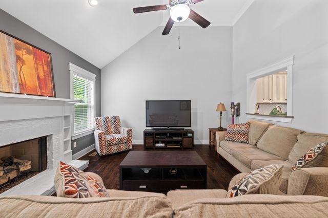 6115 Caleb Place, Ooltewah, TN 37363