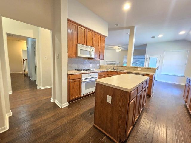 18631 Mosshill Estates Lane, Cypress, TX 77429