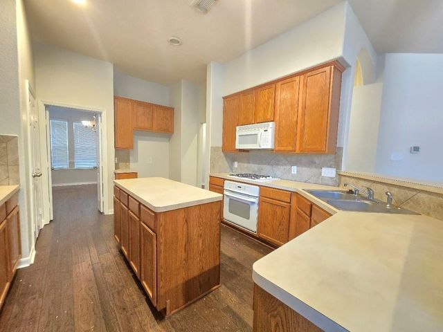 18631 Mosshill Estates Lane, Cypress, TX 77429