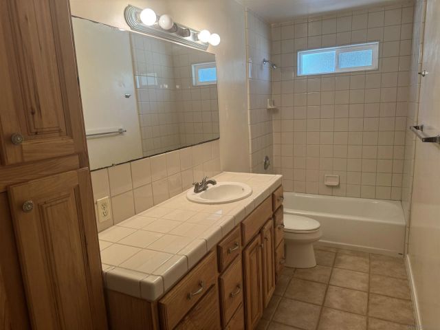 26942 Oakmont Rd, Valley Center, CA 92082