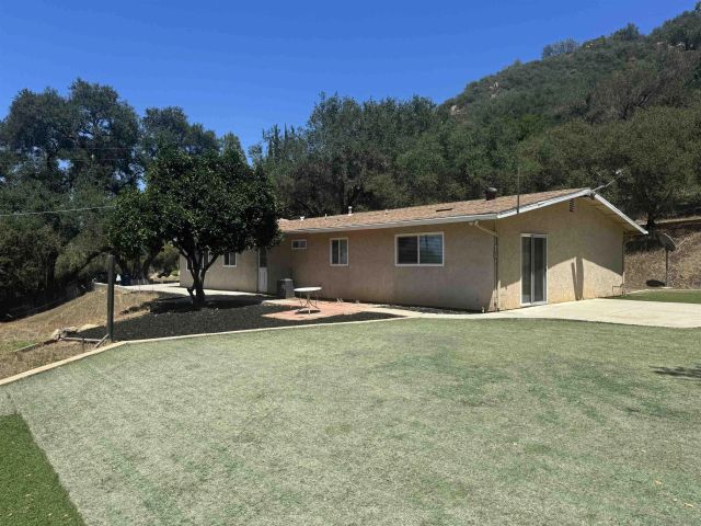 26942 Oakmont Rd, Valley Center, CA 92082