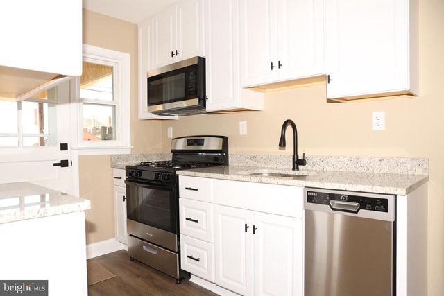 328 TORNER RD, Essex, MD 21221
