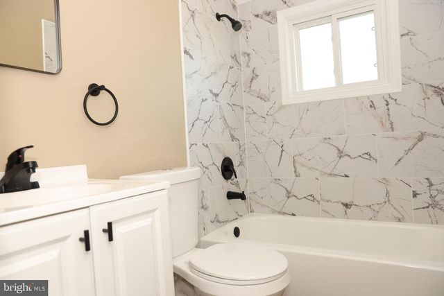 328 TORNER RD, Essex, MD 21221