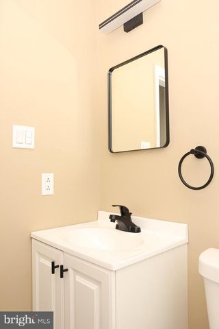 328 TORNER RD, Essex, MD 21221