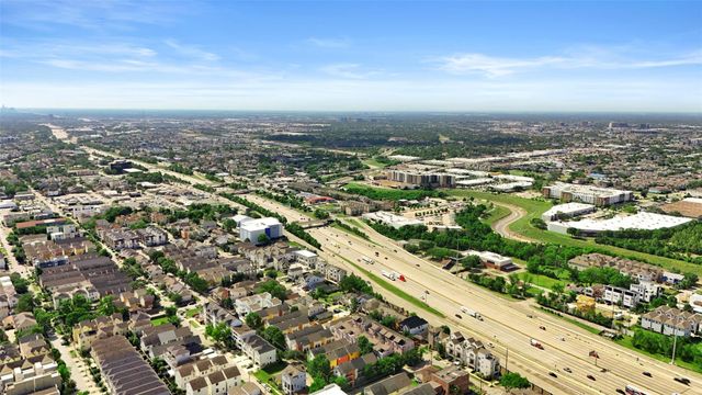 4201 Marina Street, Houston, TX 77007