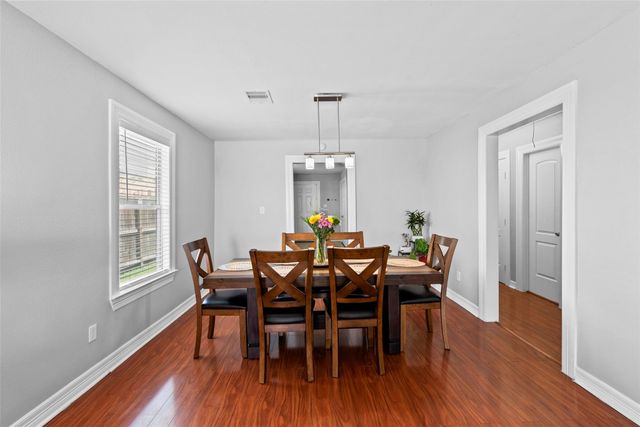 4201 Marina Street, Houston, TX 77007