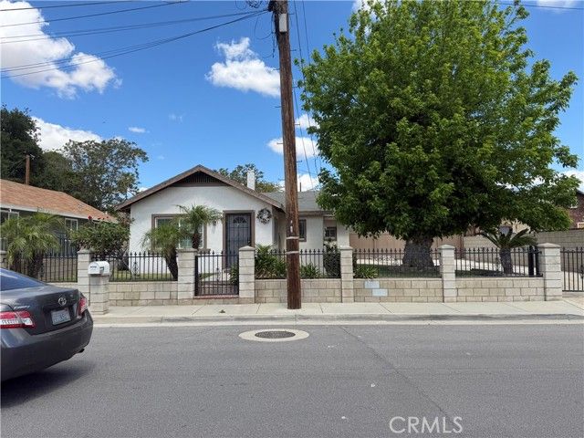 457 NICOLET, Banning, CA 92220