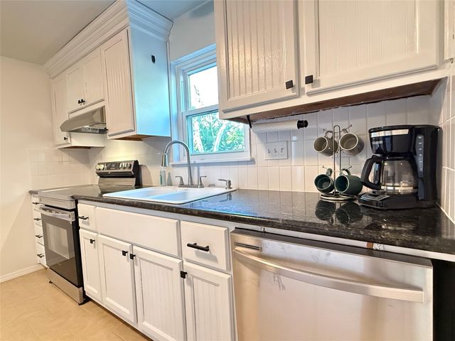 505 E 4th ST, Georgetown, TX 78626