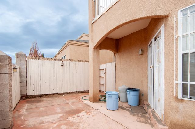 7239 Natalie Janae Lane NE, Albuquerque, NM 87109
