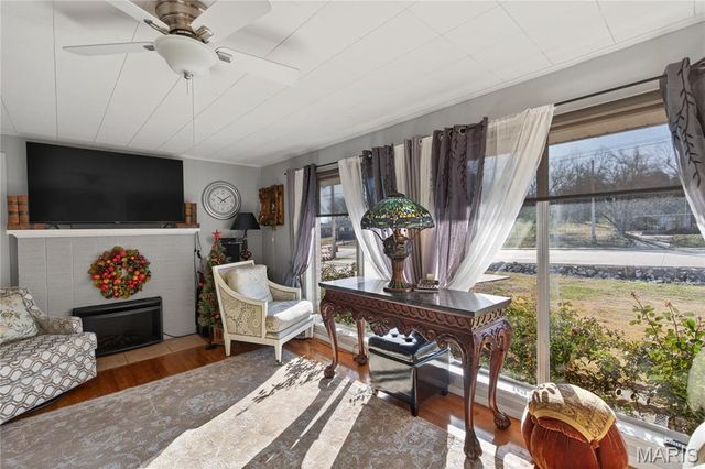 2911 Oak Grove Road, Poplar Bluff, MO 63901