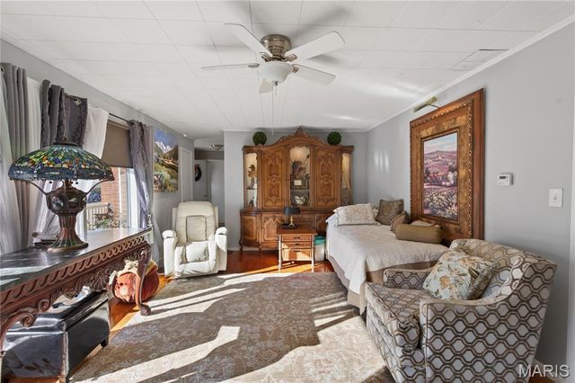 2911 Oak Grove Road, Poplar Bluff, MO 63901