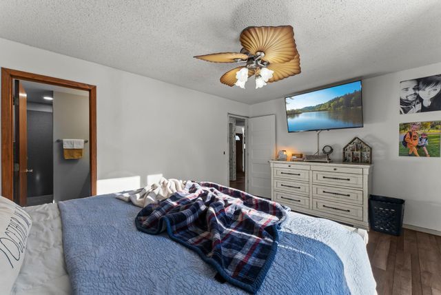 952 154th Lane NW, Andover, MN 55304