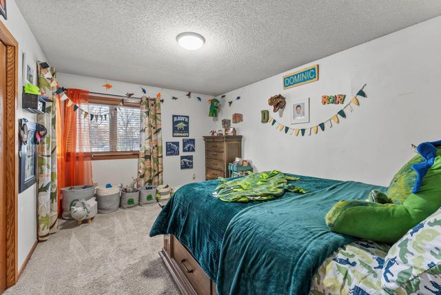 952 154th Lane NW, Andover, MN 55304