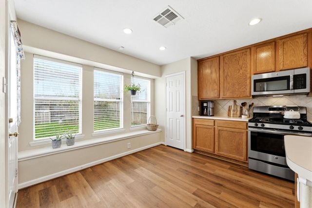 11122 Barrow Lane, Houston, TX 77065