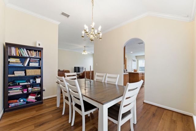 11122 Barrow Lane, Houston, TX 77065