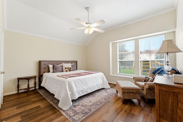 11122 Barrow Lane, Houston, TX 77065