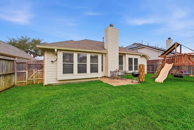 11122 Barrow Lane, Houston, TX 77065