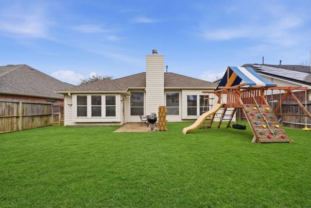 11122 Barrow Lane, Houston, TX 77065