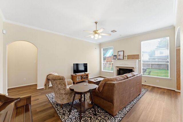 11122 Barrow Lane, Houston, TX 77065