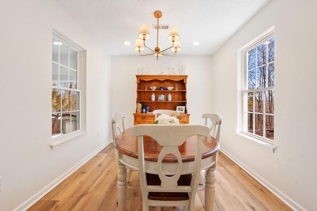 204 Cheyenne Drive, Westminster, SC 29693